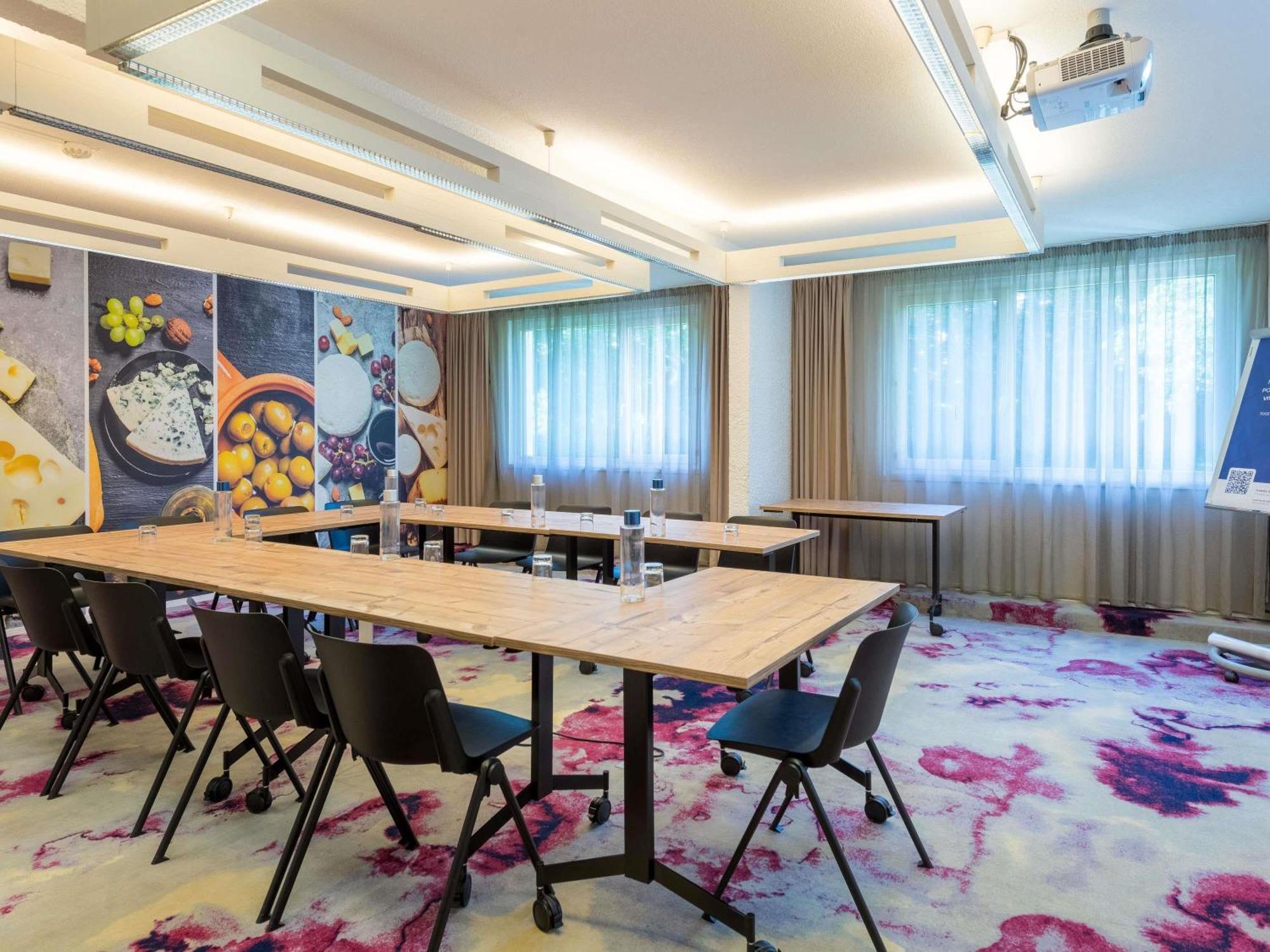Novotel Сакле Экстерьер фото